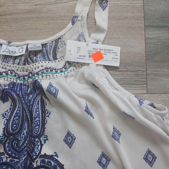 Emma G Top - Picture 9 of 11